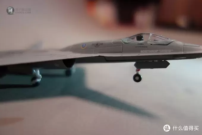 明明更先进却不配姓F 娘娘:喵???YF-23 1/144合金模型测评 明明更先进却不配姓F 娘娘:喵???YF-23 1/144合金模型测评