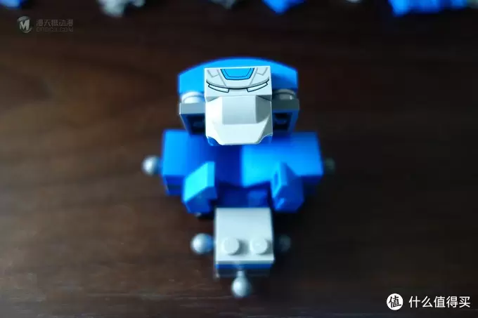 复联4我们不仅剧透 还实拍 之钢铁侠机甲陈列室 LEGO76125 复联4我们不仅剧透 还实拍 之钢铁侠机甲陈列室 LEGO76125