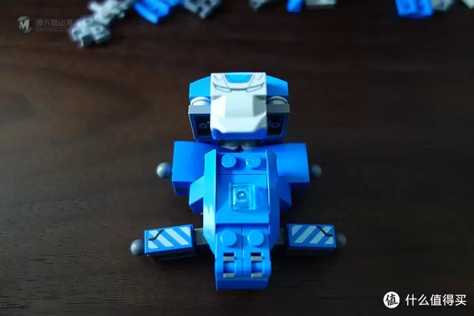 复联4我们不仅剧透 还实拍 之钢铁侠机甲陈列室 LEGO76125 复联4我们不仅剧透 还实拍 之钢铁侠机甲陈列室 LEGO76125