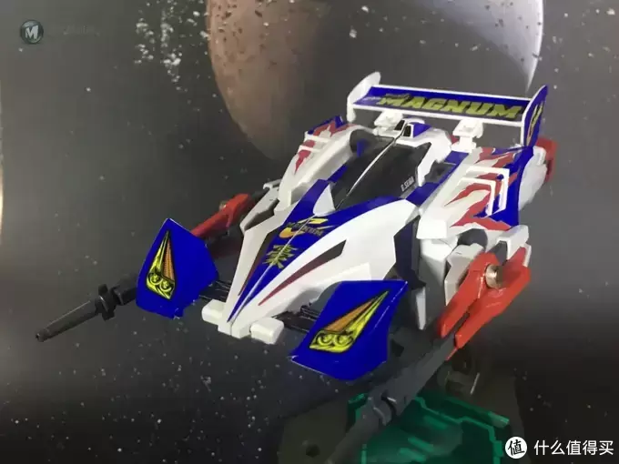 巧了,原来星马豪的车子也叫马格南,它与高达的AGE2 马格南还能合体? 巧了,原来星马豪的车子也叫马格南,它与高达的AGE2 马格南还能合体?