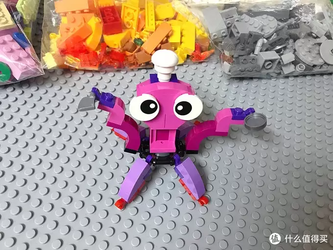 老大的乐高 篇二:不到两百能买到什么乐高?LEGO 10404晒单开箱 老大的乐高 篇二:不到两百能买到什么乐高?LEGO 10404晒单开箱