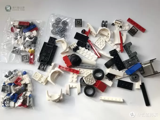 LEGO 乐高 拼拼乐 篇213:超级赛车 75912 之 2014款 Porsche 保时捷 911 RSR LEGO 乐高 拼拼乐 篇213:超级赛车 75912 之 2014款 Porsche 保时捷 911 RSR
