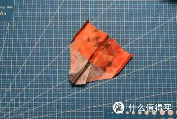 冠军纸飞机大乱斗,过年和孩子一起折个纸飞机 冠军纸飞机大乱斗,过年和孩子一起折个纸飞机