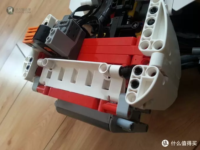 LEGO 乐高 42000 Grand Prix Racer 方程式赛车 简单加装行走部动力作业 LEGO 乐高 42000 Grand Prix Racer 方程式赛车 简单加装行走部动力作业