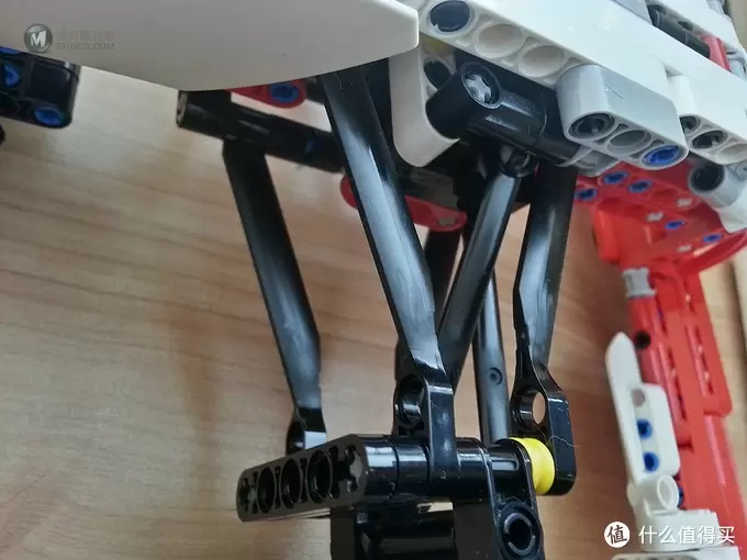 LEGO 乐高 42000 Grand Prix Racer 方程式赛车 简单加装行走部动力作业 LEGO 乐高 42000 Grand Prix Racer 方程式赛车 简单加装行走部动力作业