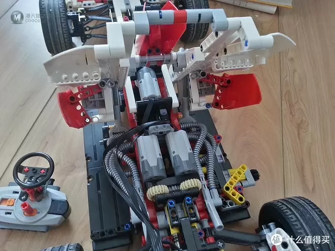 LEGO 乐高 42000 Grand Prix Racer 方程式赛车 简单加装行走部动力作业 LEGO 乐高 42000 Grand Prix Racer 方程式赛车 简单加装行走部动力作业