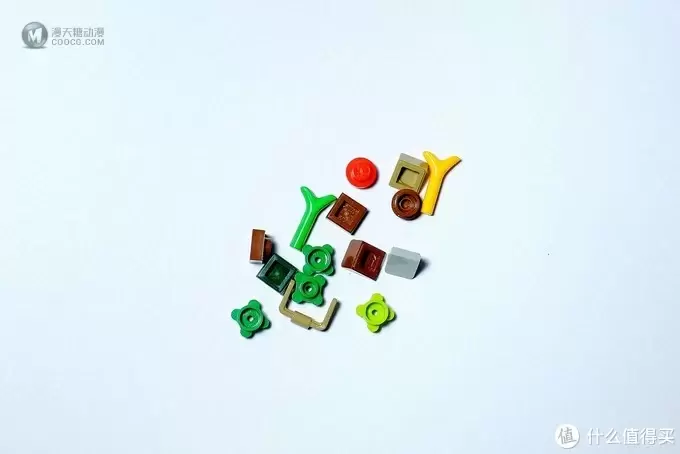 当复活节撞上感恩节 LEGO乐高40237寻找复活节彩蛋 与 40261感恩节收获 当复活节撞上感恩节 LEGO乐高40237寻找复活节彩蛋 与 40261感恩节收获