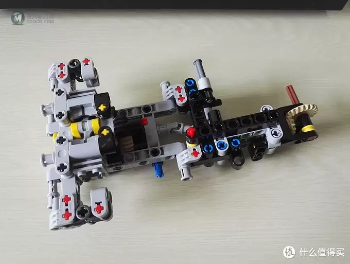 我的乐高拼砌初体验—LEGO 乐高 42063 宝马摩托车 晒单 我的乐高拼砌初体验—LEGO 乐高 42063 宝马摩托车 晒单