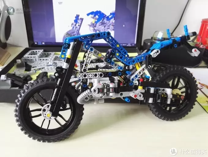 我的乐高拼砌初体验—LEGO 乐高 42063 宝马摩托车 晒单 我的乐高拼砌初体验—LEGO 乐高 42063 宝马摩托车 晒单