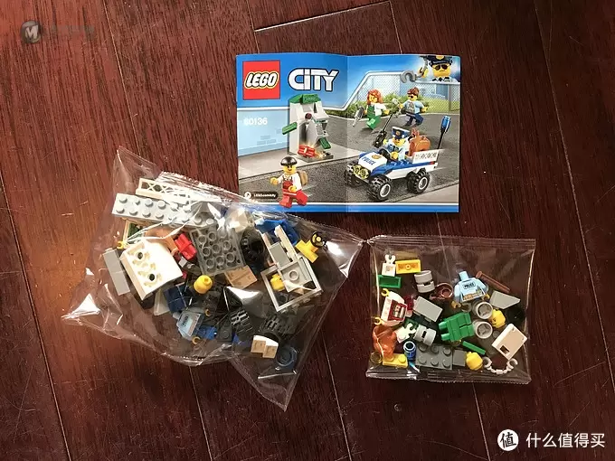 乐高这个大坑 篇二十七:LEGO 60136 警察局入门套装 乐高这个大坑 篇二十七:LEGO 60136 警察局入门套装