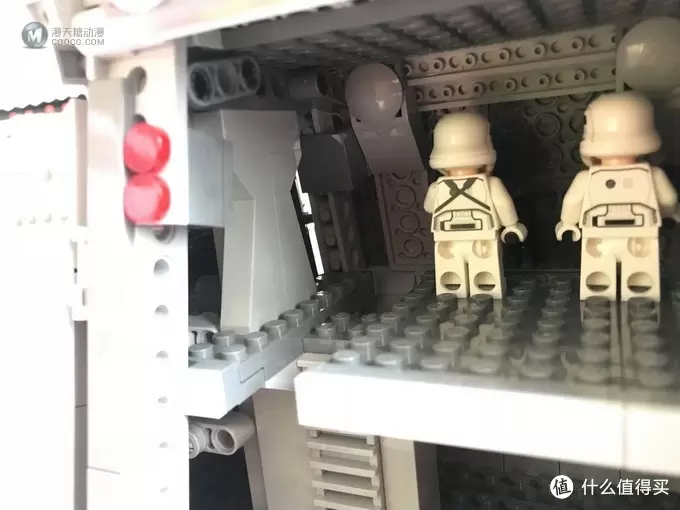 LEGO 乐高 拼拼乐 — 星战系列 MOC-6006 Plus-Size AT-AT LEGO 乐高 拼拼乐 — 星战系列 MOC-6006 Plus-Size AT-AT