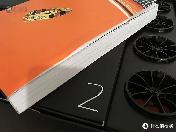 我的LEGO科技系列 篇一:买得起的保时捷 — 42056 Porsche 911 GT3 我的LEGO科技系列 篇一:买得起的保时捷 — 42056 Porsche 911 GT3