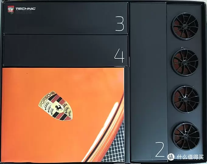 我的LEGO科技系列 篇一:买得起的保时捷 — 42056 Porsche 911 GT3 我的LEGO科技系列 篇一:买得起的保时捷 — 42056 Porsche 911 GT3