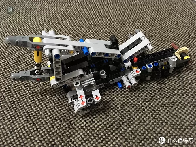 我的LEGO科技系列 篇二:买得起的宝马摩托 — BMW 宝马 42063 R1200 GS 摩托车 我的LEGO科技系列 篇二:买得起的宝马摩托 — BMW 宝马 42063 R1200 GS 摩托车