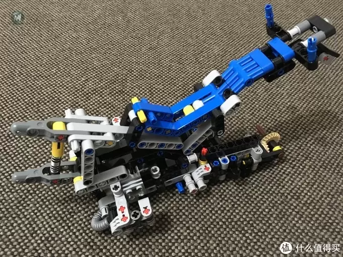 我的LEGO科技系列 篇二:买得起的宝马摩托 — BMW 宝马 42063 R1200 GS 摩托车 我的LEGO科技系列 篇二:买得起的宝马摩托 — BMW 宝马 42063 R1200 GS 摩托车