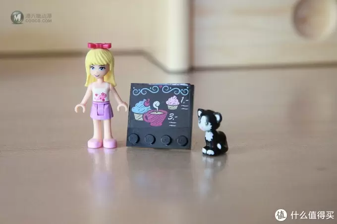 女孩们的最爱 — LEGO 乐高 Friends系列 41119 心湖城纸杯蛋糕咖啡厅 晒单 女孩们的最爱 — LEGO 乐高 Friends系列 41119 心湖城纸杯蛋糕咖啡厅 晒单