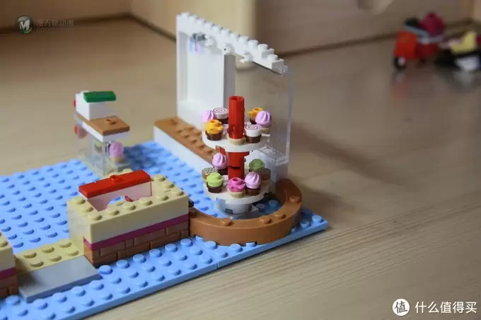 女孩们的最爱 — LEGO 乐高 Friends系列 41119 心湖城纸杯蛋糕咖啡厅 晒单 女孩们的最爱 — LEGO 乐高 Friends系列 41119 心湖城纸杯蛋糕咖啡厅 晒单