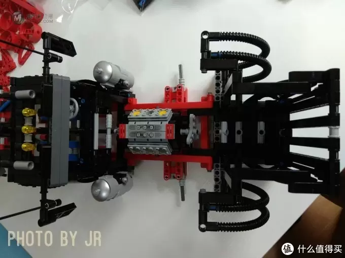 浅坑入乐高 篇十二:擎天柱,就决定是你了! LEGO 科技组8285 A模式重型美式拖车 浅坑入乐高 篇十二:擎天柱,就决定是你了! LEGO 科技组8285 A模式重型美式拖车