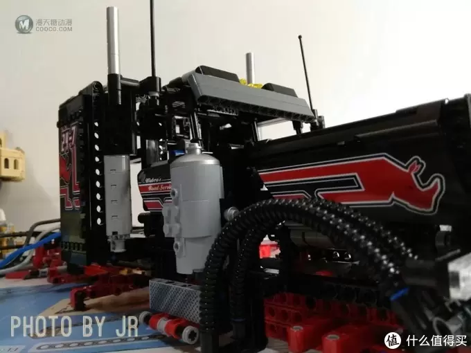 浅坑入乐高 篇十二:擎天柱,就决定是你了! LEGO 科技组8285 A模式重型美式拖车 浅坑入乐高 篇十二:擎天柱,就决定是你了! LEGO 科技组8285 A模式重型美式拖车