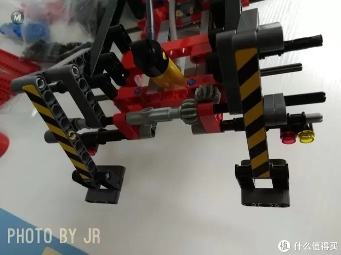 浅坑入乐高 篇十二:擎天柱,就决定是你了! LEGO 科技组8285 A模式重型美式拖车 浅坑入乐高 篇十二:擎天柱,就决定是你了! LEGO 科技组8285 A模式重型美式拖车
