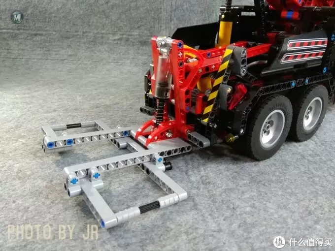 浅坑入乐高 篇十二:擎天柱,就决定是你了! LEGO 科技组8285 A模式重型美式拖车 浅坑入乐高 篇十二:擎天柱,就决定是你了! LEGO 科技组8285 A模式重型美式拖车