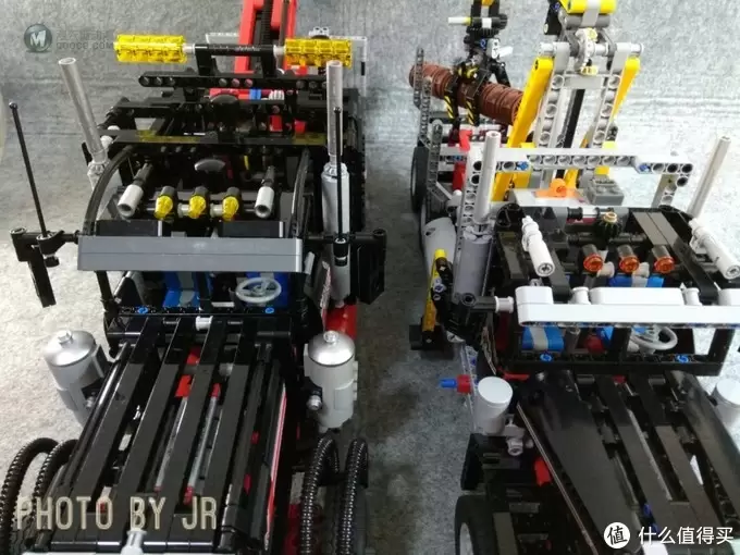 浅坑入乐高 篇十二:擎天柱,就决定是你了! LEGO 科技组8285 A模式重型美式拖车 浅坑入乐高 篇十二:擎天柱,就决定是你了! LEGO 科技组8285 A模式重型美式拖车