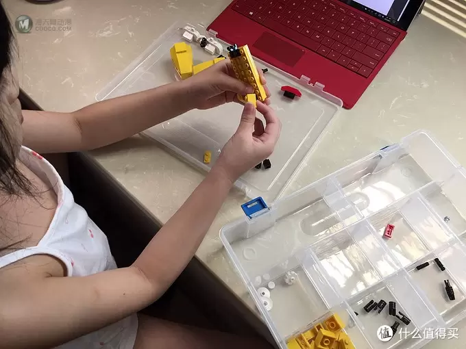 不一样的乐高 篇三:小眼也很萌 — LEGO MOC 香蕉人 小黄人 不一样的乐高 篇三:小眼也很萌 — LEGO MOC 香蕉人 小黄人
