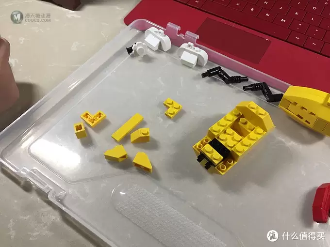 不一样的乐高 篇三:小眼也很萌 — LEGO MOC 香蕉人 小黄人 不一样的乐高 篇三:小眼也很萌 — LEGO MOC 香蕉人 小黄人