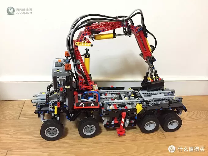 不惑大叔的legogo 篇八:心有猛虎—— LEGO 乐高 42043 奔驰大卡 不惑大叔的legogo 篇八:心有猛虎—— LEGO 乐高 42043 奔驰大卡