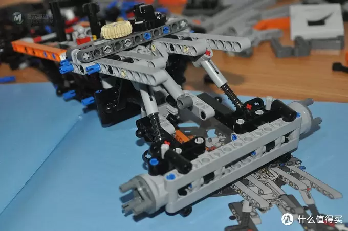 单反毁一生,LEGO穷三代 篇八十七:LEGO 乐高 Technic 机械组系列 42038 极地工程卡车 单反毁一生,LEGO穷三代 篇八十七:LEGO 乐高 Technic 机械组系列 42038 极地工程卡车
