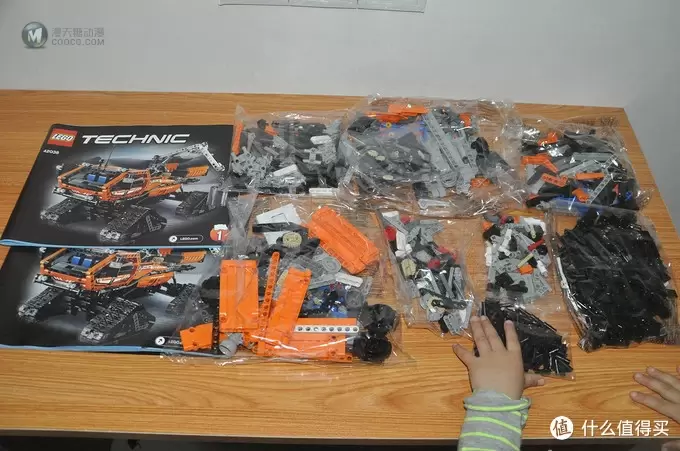 单反毁一生,LEGO穷三代 篇八十七:LEGO 乐高 Technic 机械组系列 42038 极地工程卡车 单反毁一生,LEGO穷三代 篇八十七:LEGO 乐高 Technic 机械组系列 42038 极地工程卡车