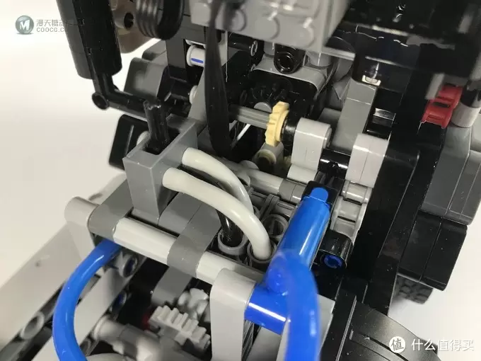 遥控乐高拼拼乐-LEGO 乐高 42043 B模式 MOC改 遥控乐高拼拼乐-LEGO 乐高 42043 B模式 MOC改