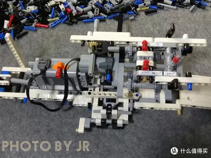 浅坑入乐高 篇九:LEGO 乐高 机械组 42025 A模式货运飞机 浅坑入乐高 篇九:LEGO 乐高 机械组 42025 A模式货运飞机