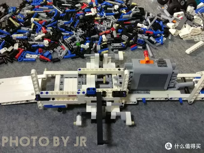 浅坑入乐高 篇九:LEGO 乐高 机械组 42025 A模式货运飞机 浅坑入乐高 篇九:LEGO 乐高 机械组 42025 A模式货运飞机