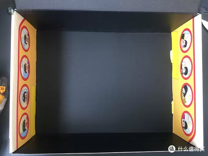 自带BGM的一款乐高 21306甲壳虫黄色潜水艇开箱展示 自带BGM的一款乐高 21306甲壳虫黄色潜水艇开箱展示