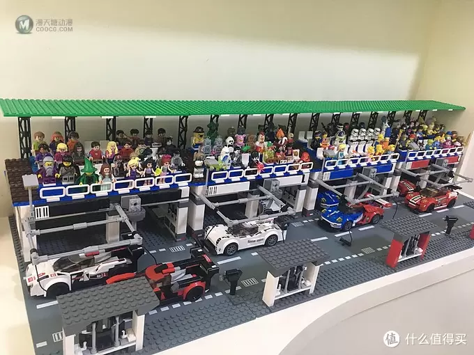 LEGO 乐高 维修站+看台+超级赛车系列 LEGO 乐高 维修站+看台+超级赛车系列