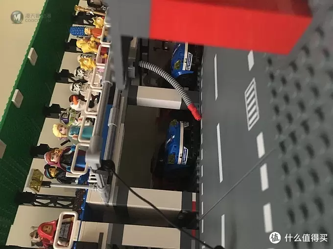 LEGO 乐高 维修站+看台+超级赛车系列 LEGO 乐高 维修站+看台+超级赛车系列