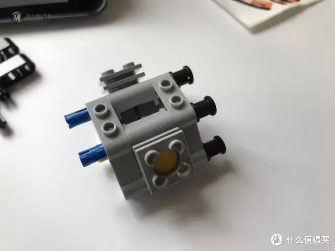 乐高还能这么拼: 复刻 LEGO 乐高科技 42007 越野摩托 乐高还能这么拼: 复刻 LEGO 乐高科技 42007 越野摩托