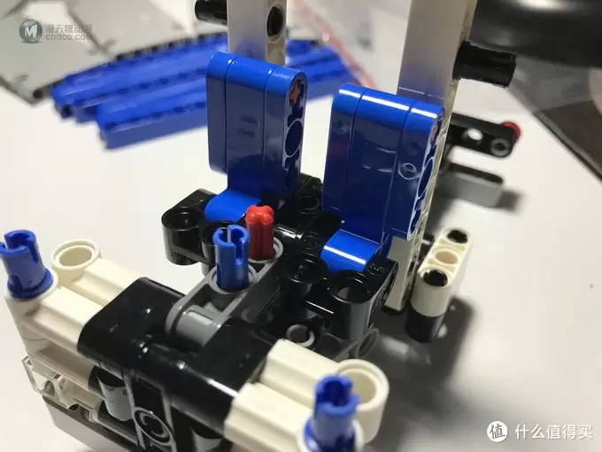 LEGO 乐高 拼拼乐 2017科技系列 42062 集装箱码头 LEGO 乐高 拼拼乐 2017科技系列 42062 集装箱码头