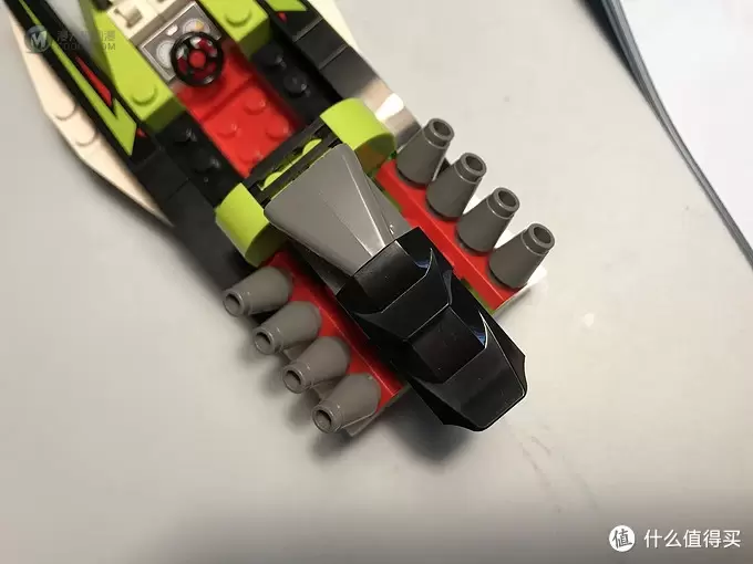 乐高这个大坑 篇十六:LEGO 城市生活 60114 F1赛艇 乐高这个大坑 篇十六:LEGO 城市生活 60114 F1赛艇
