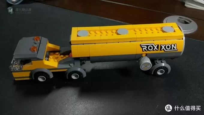 杀肉到底值不值——LEGO 乐高 76067 油罐车 杀肉到底值不值——LEGO 乐高 76067 油罐车