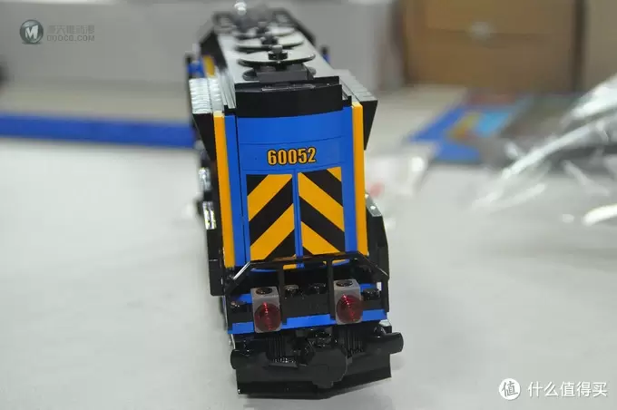 单反毁一生,LEGO穷三代 篇八十三:LEGO 乐高 60052 城市系列 遥控货运火车 单反毁一生,LEGO穷三代 篇八十三:LEGO 乐高 60052 城市系列 遥控货运火车