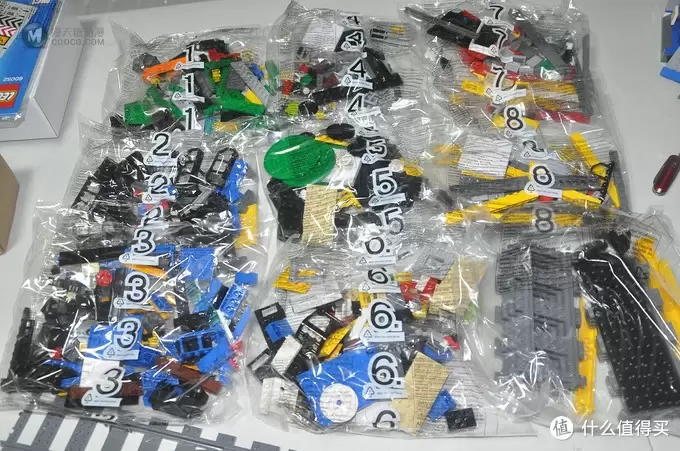 单反毁一生,LEGO穷三代 篇八十三:LEGO 乐高 60052 城市系列 遥控货运火车 单反毁一生,LEGO穷三代 篇八十三:LEGO 乐高 60052 城市系列 遥控货运火车