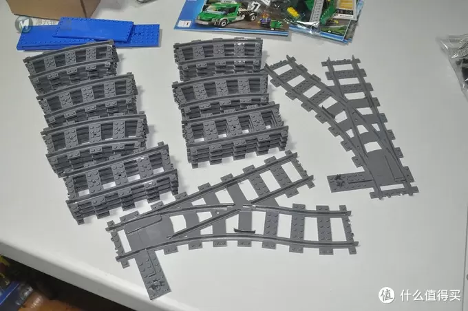 单反毁一生,LEGO穷三代 篇八十三:LEGO 乐高 60052 城市系列 遥控货运火车 单反毁一生,LEGO穷三代 篇八十三:LEGO 乐高 60052 城市系列 遥控货运火车