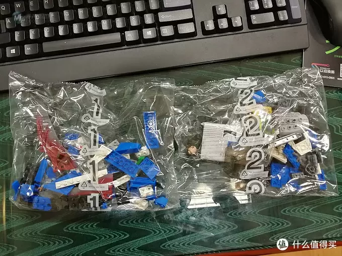 我的全套乐高lego侏罗纪世界系列 篇二:LEGO 乐高 侏罗纪世界 75915 翼龙追捕 开箱 我的全套乐高lego侏罗纪世界系列 篇二:LEGO 乐高 侏罗纪世界 75915 翼龙追捕 开箱