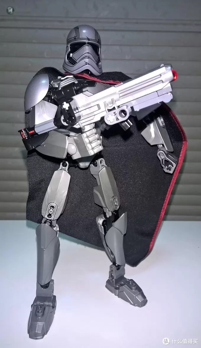 LEGO 乐高 75118 星球大战系列 法斯玛队长 LEGO 乐高 75118 星球大战系列 法斯玛队长