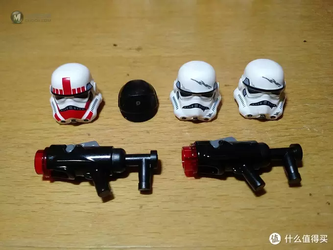 战斗堡垒火力强劲:LEGO 乐高 SX 75134 银河帝国战斗套装 战斗堡垒火力强劲:LEGO 乐高 SX 75134 银河帝国战斗套装