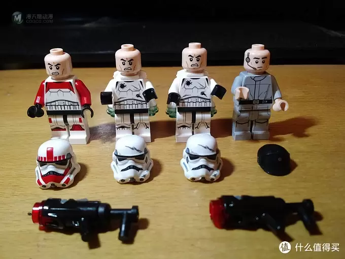战斗堡垒火力强劲:LEGO 乐高 SX 75134 银河帝国战斗套装 战斗堡垒火力强劲:LEGO 乐高 SX 75134 银河帝国战斗套装