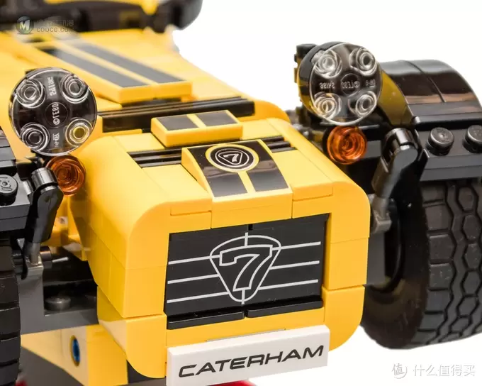 一道破空而来的金色闪电:LEGO 乐高 IDEAS系列 21307 卡特汉姆 Seven 620R 赛道跑车 一道破空而来的金色闪电:LEGO 乐高 IDEAS系列 21307 卡特汉姆 Seven 620R 赛道跑车