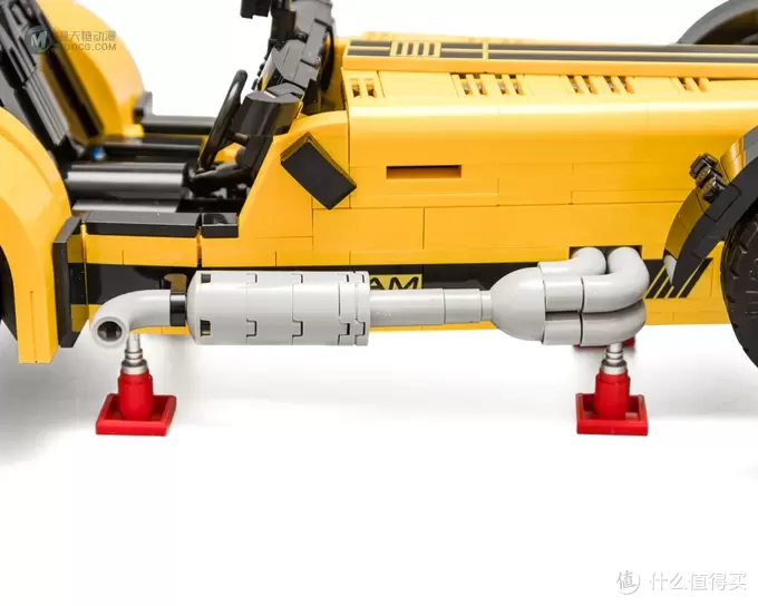 一道破空而来的金色闪电:LEGO 乐高 IDEAS系列 21307 卡特汉姆 Seven 620R 赛道跑车 一道破空而来的金色闪电:LEGO 乐高 IDEAS系列 21307 卡特汉姆 Seven 620R 赛道跑车